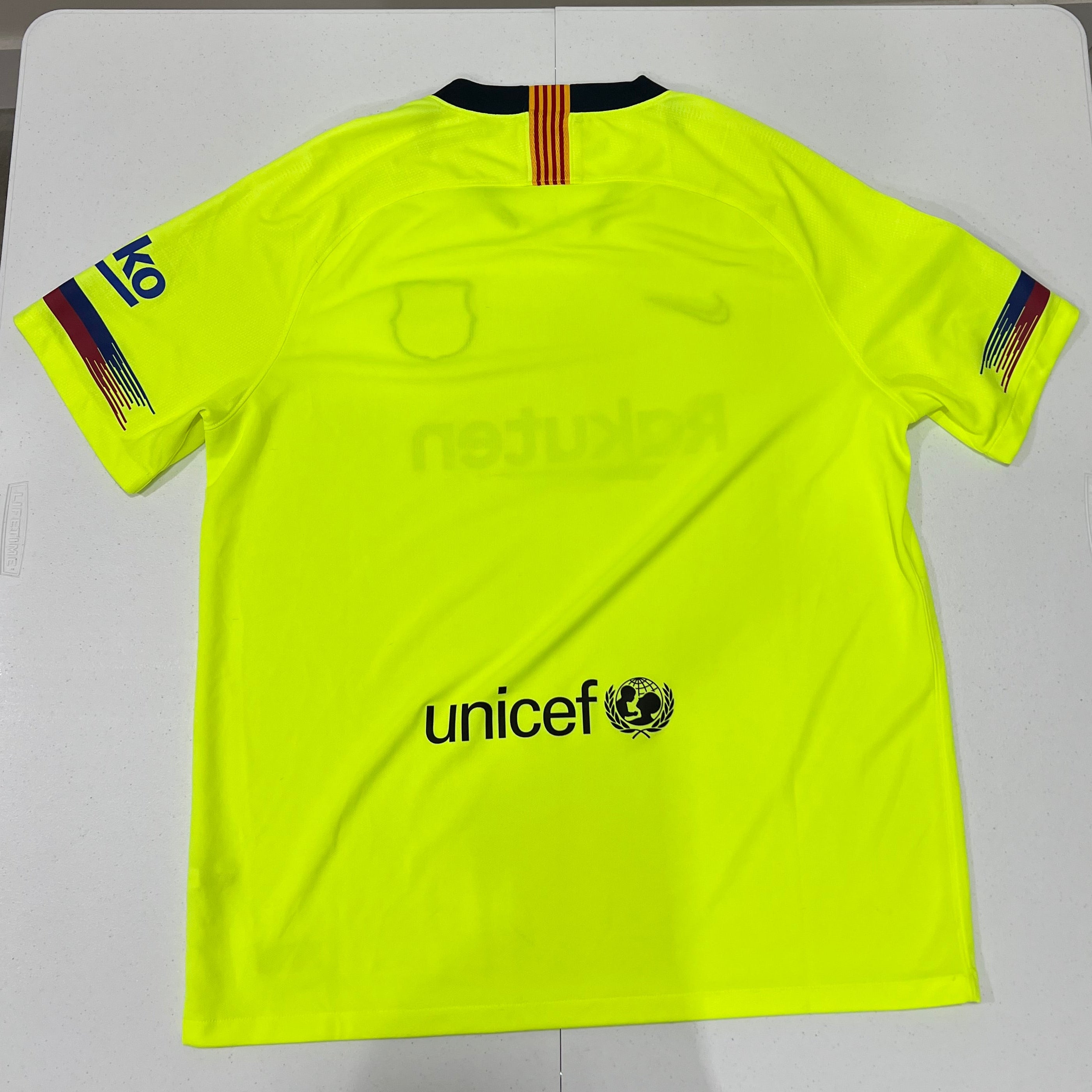 FC Barcelona 2018-2019 Away Jersey, Size XL