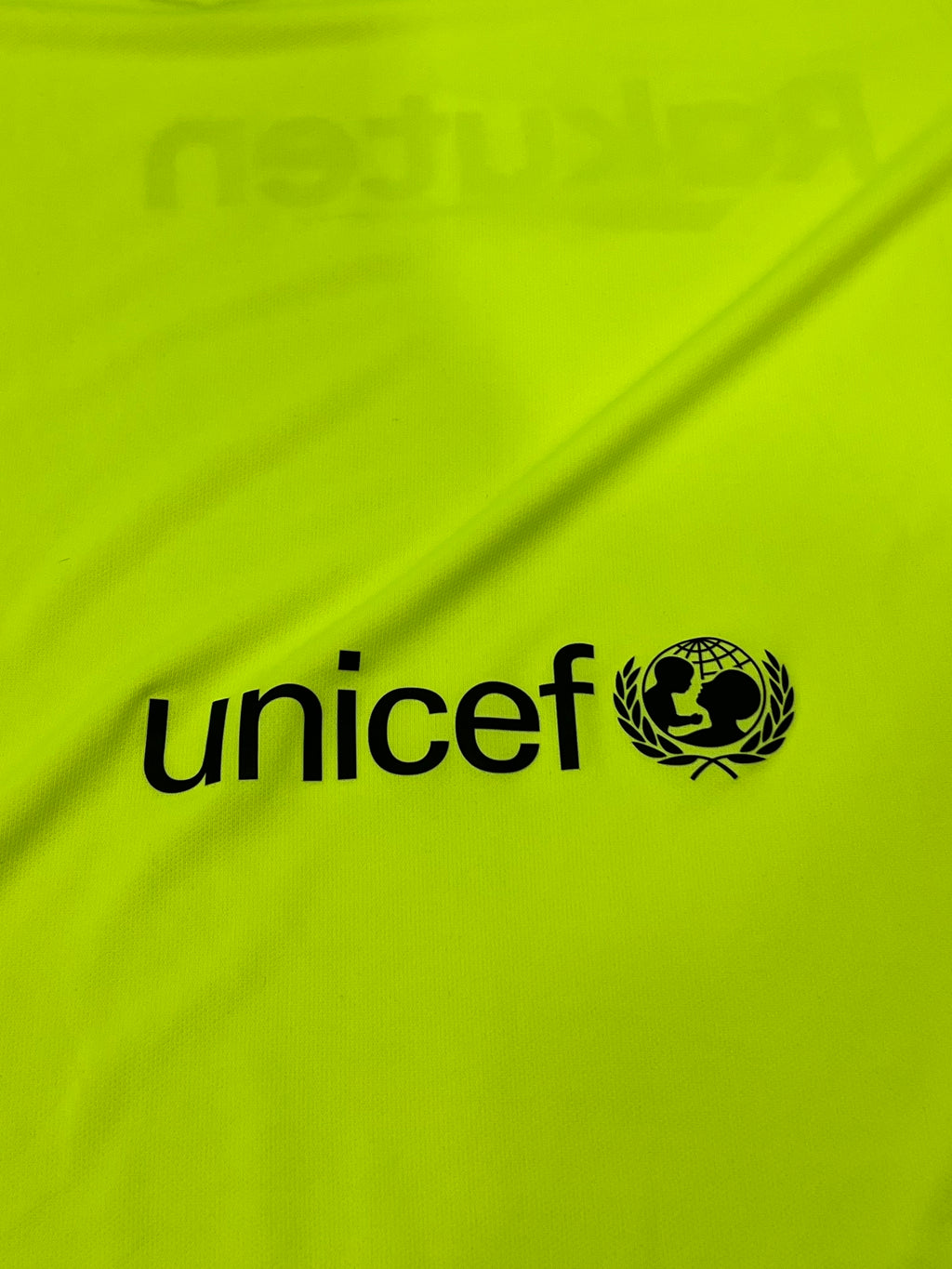 FC Barcelona 2018-2019 Away Jersey, Size XL