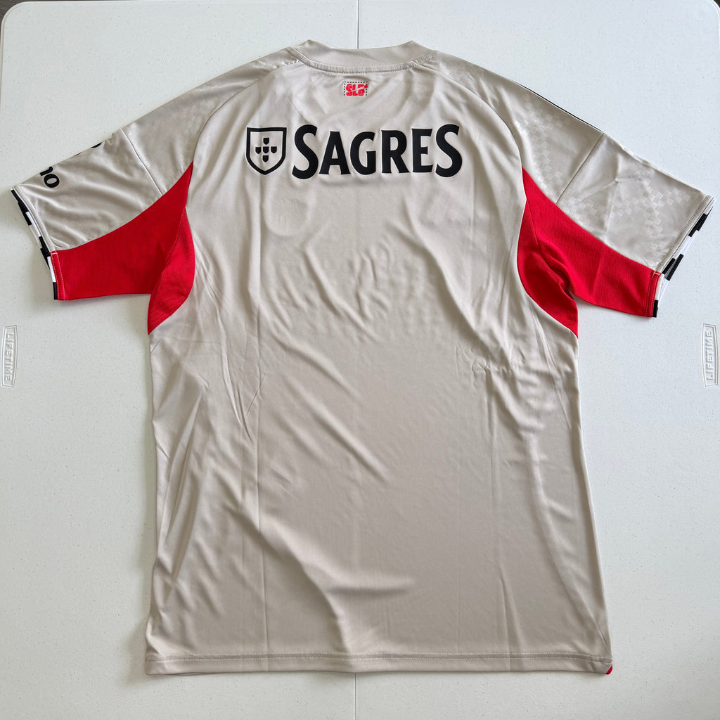 Benfica 2025-26 Away Jersey Size Large BNWT