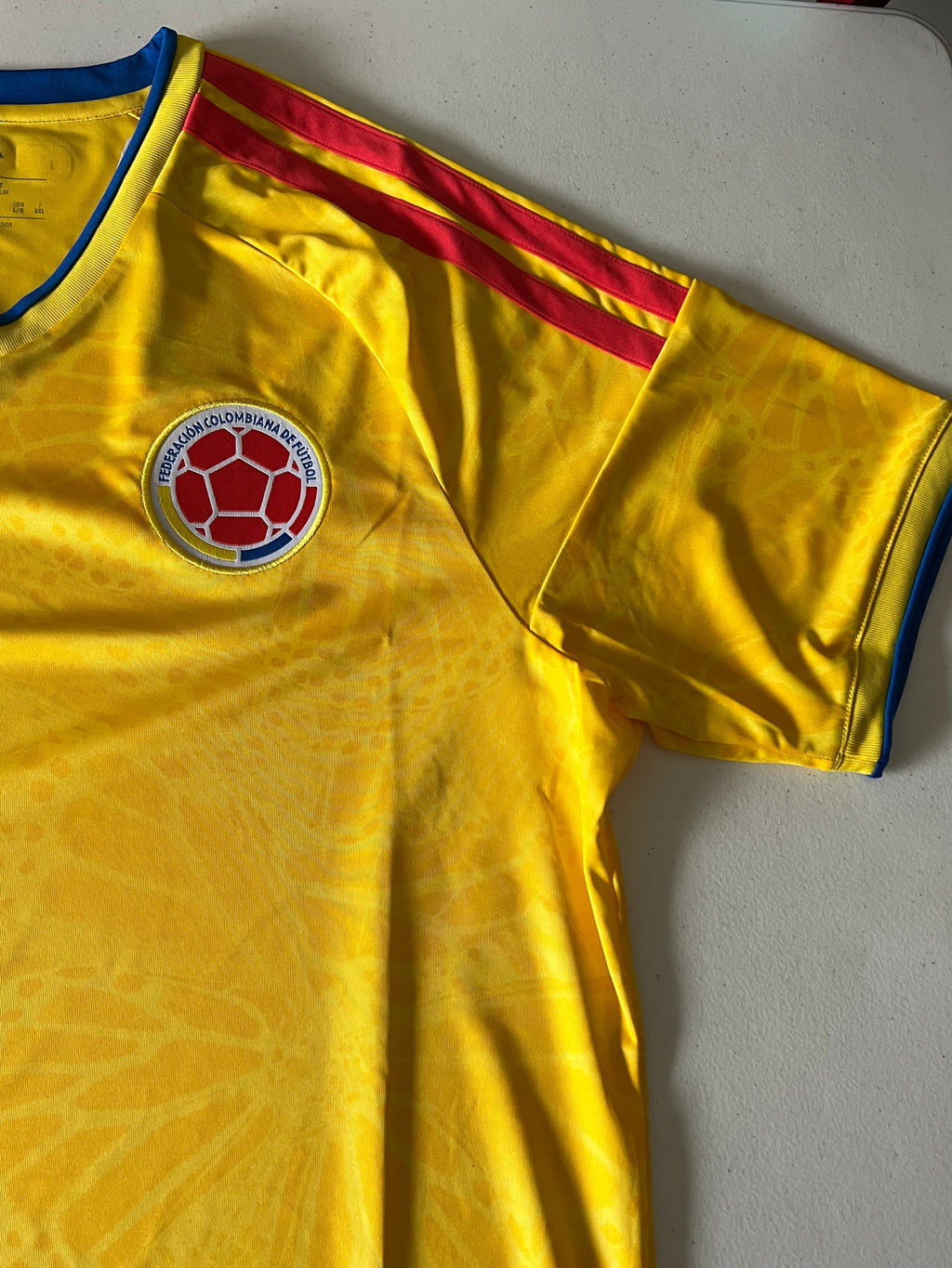 Colombia Home 2026 World Cup Jersey Size Large