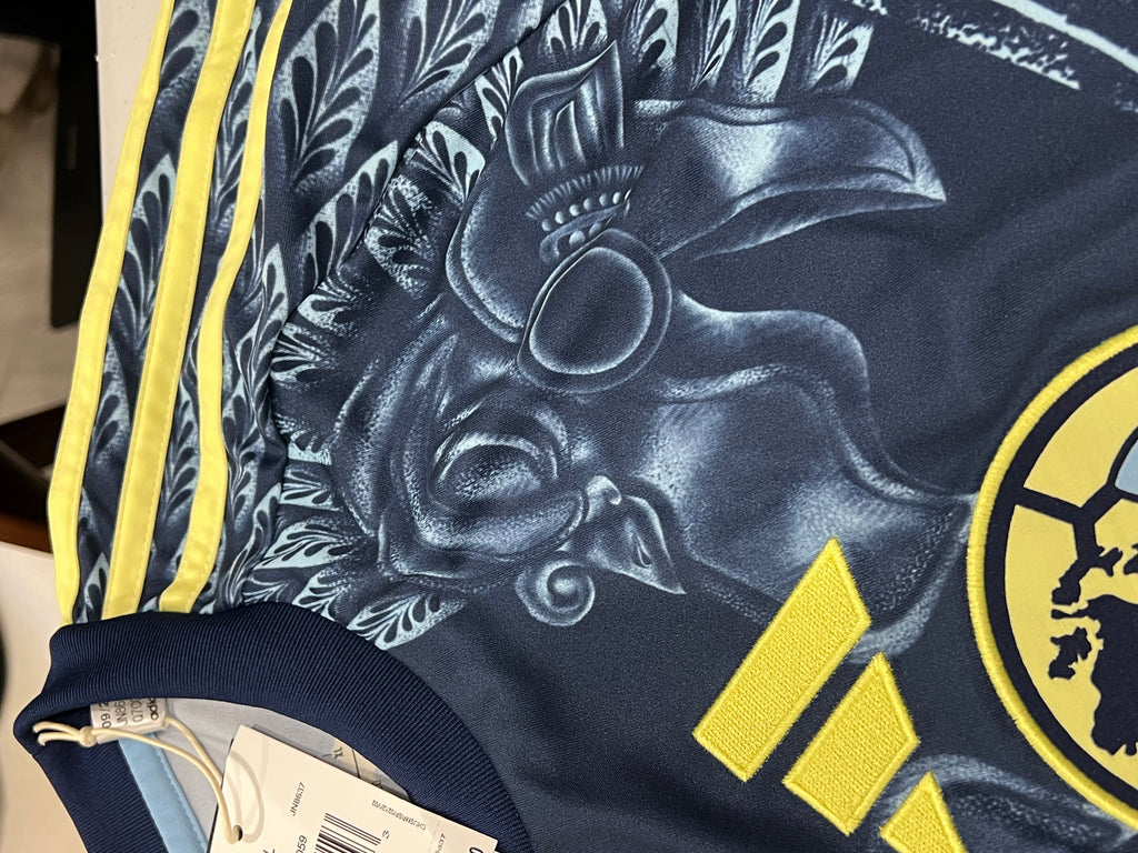 Club America 2025/26 Away Jersey Size Medium Long Sleeve BNWT