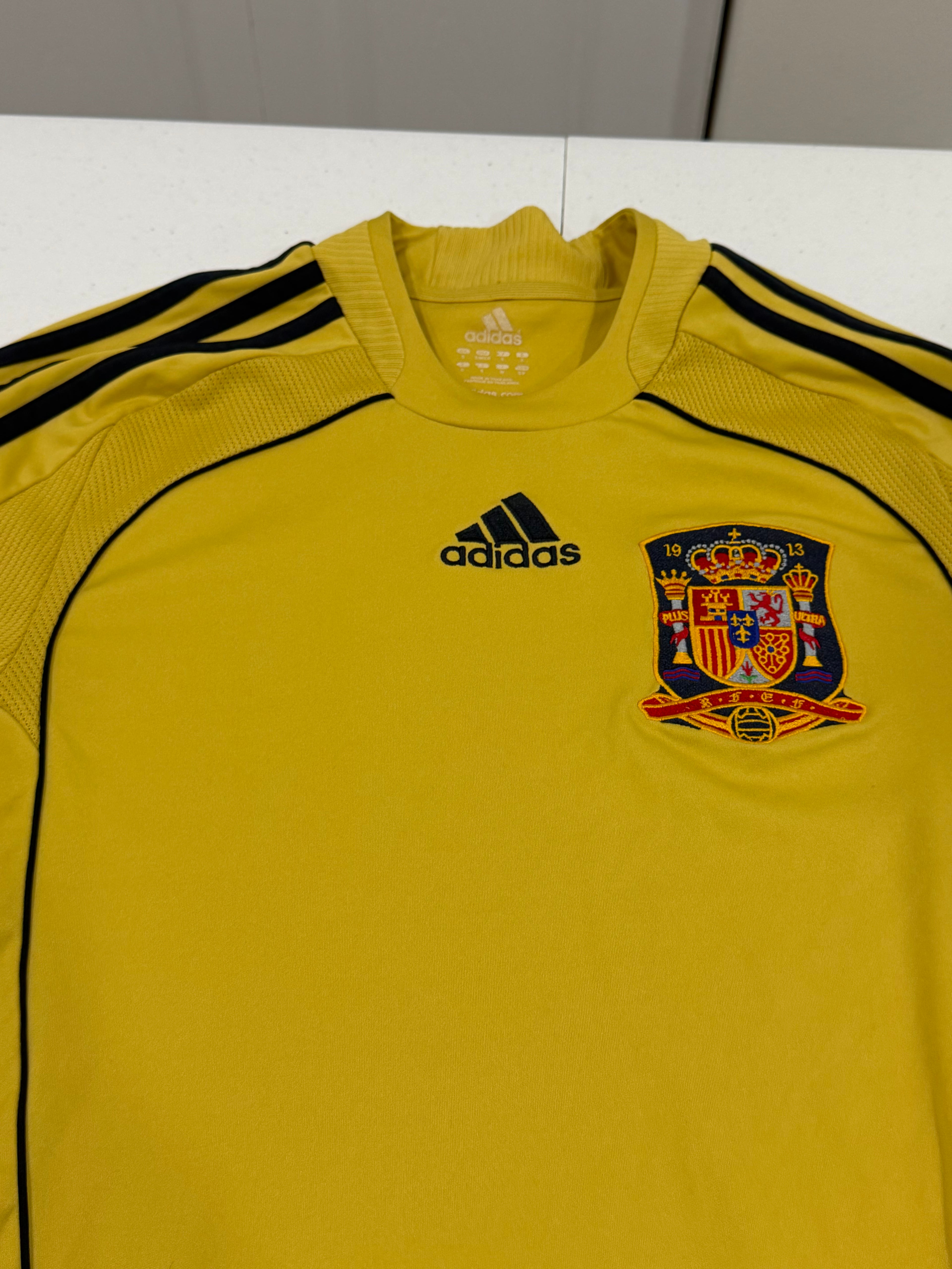 Spain 2008 Away Jersey Size Small