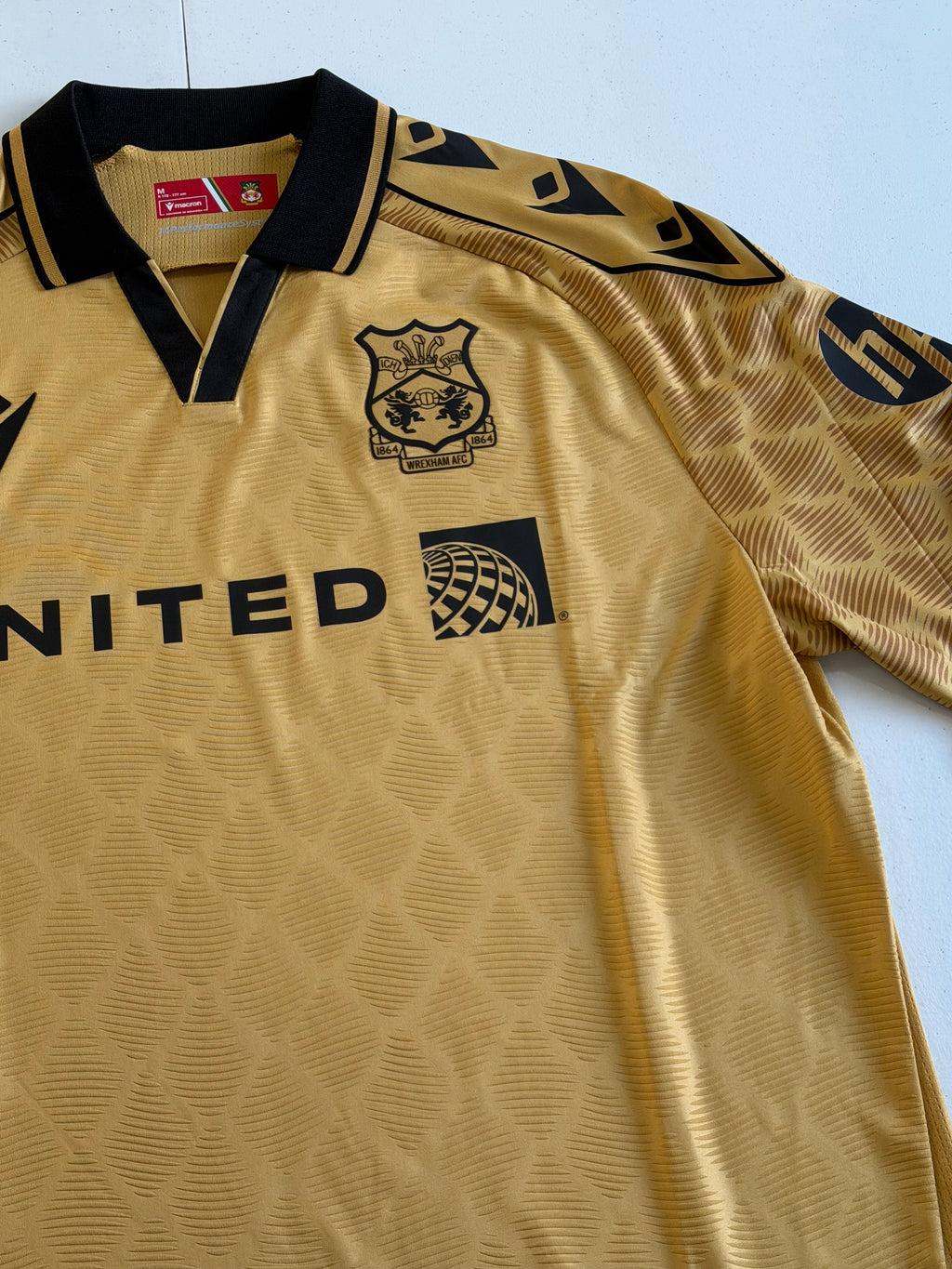 Wrexham 2024-25 Third Jersey Size Medium Long Sleeve BNWT