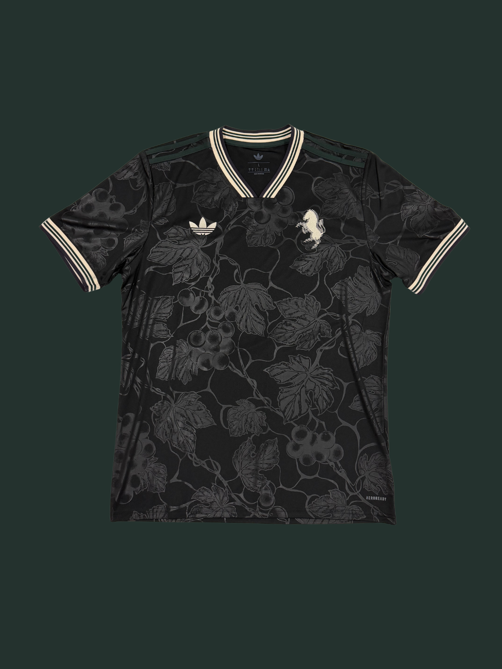 Juventus 2025-26 Third Jersey Size Large BNWT