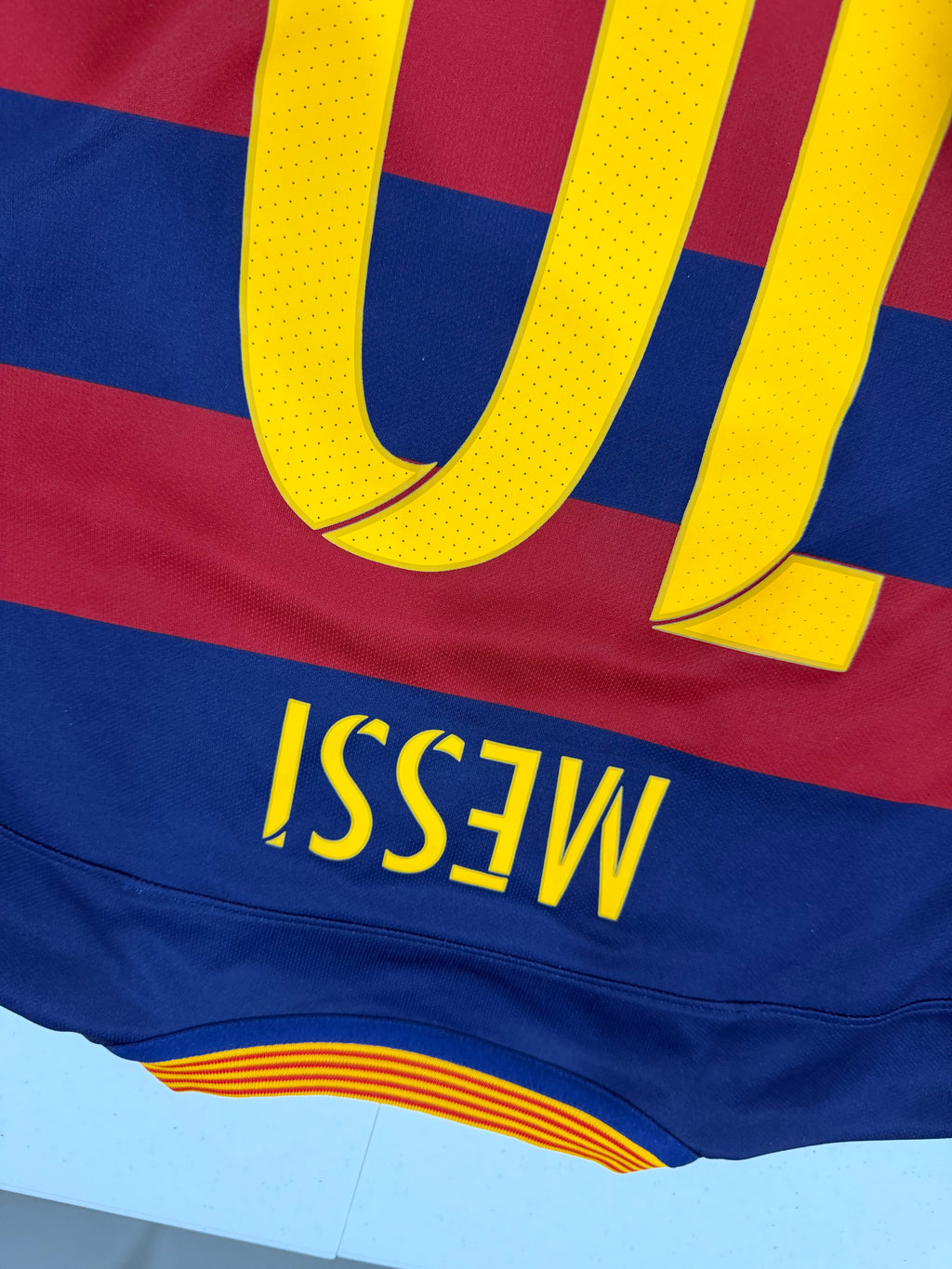 FC Barcelona 2015-16 Messi #10 Home Jersey Size Small