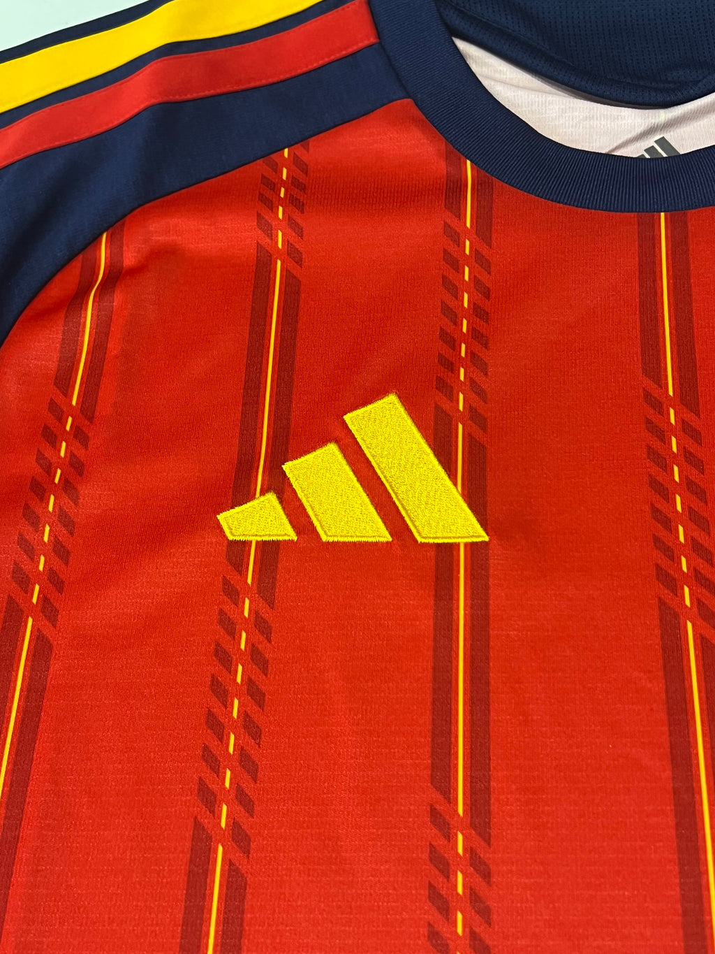 Spain Home 2026 World Cup Jersey Size Large