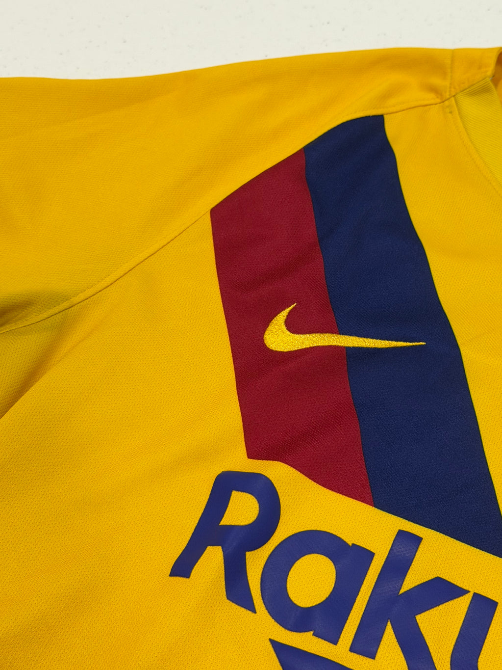 FC Barcelona 2019-20 Away Jersey Size Large