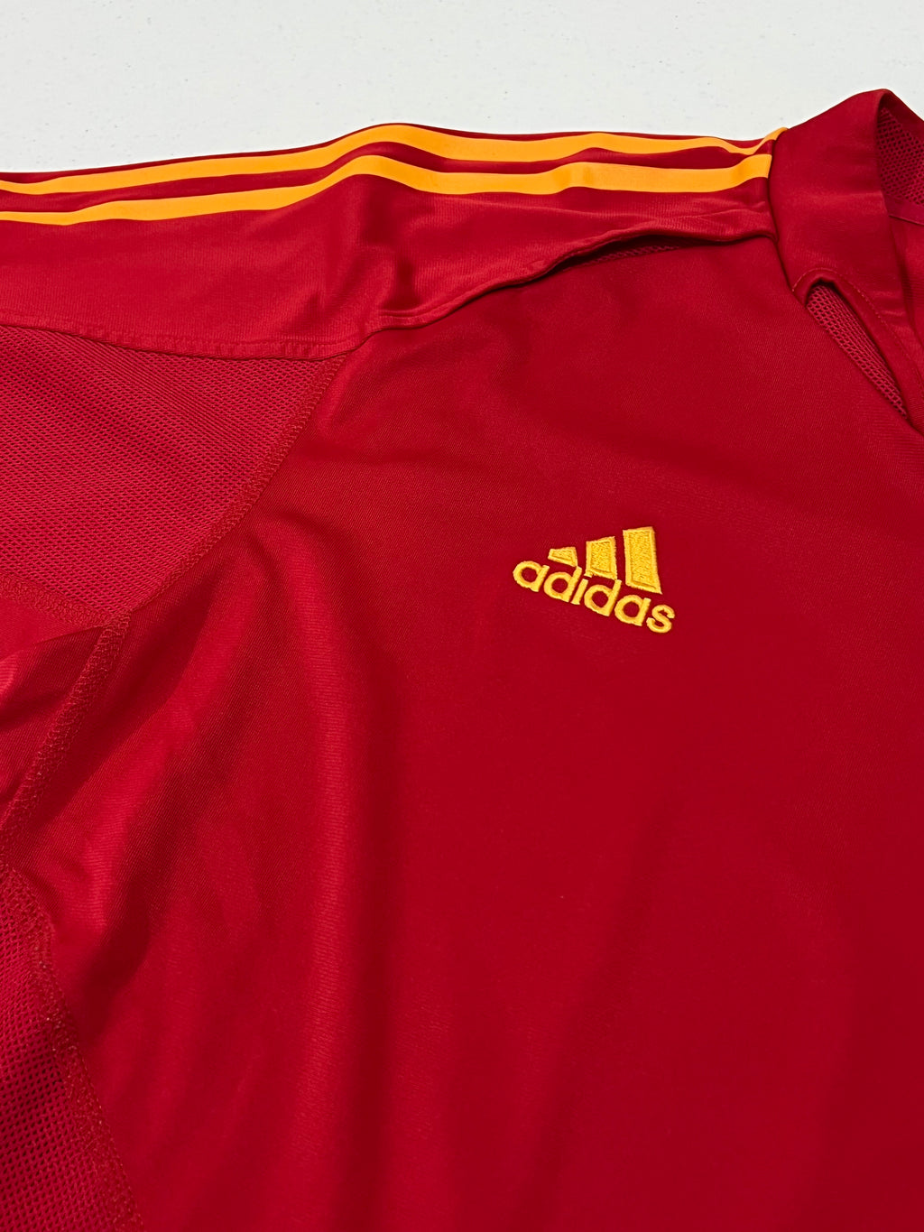 Spain 2004 Home Jersey Size Small