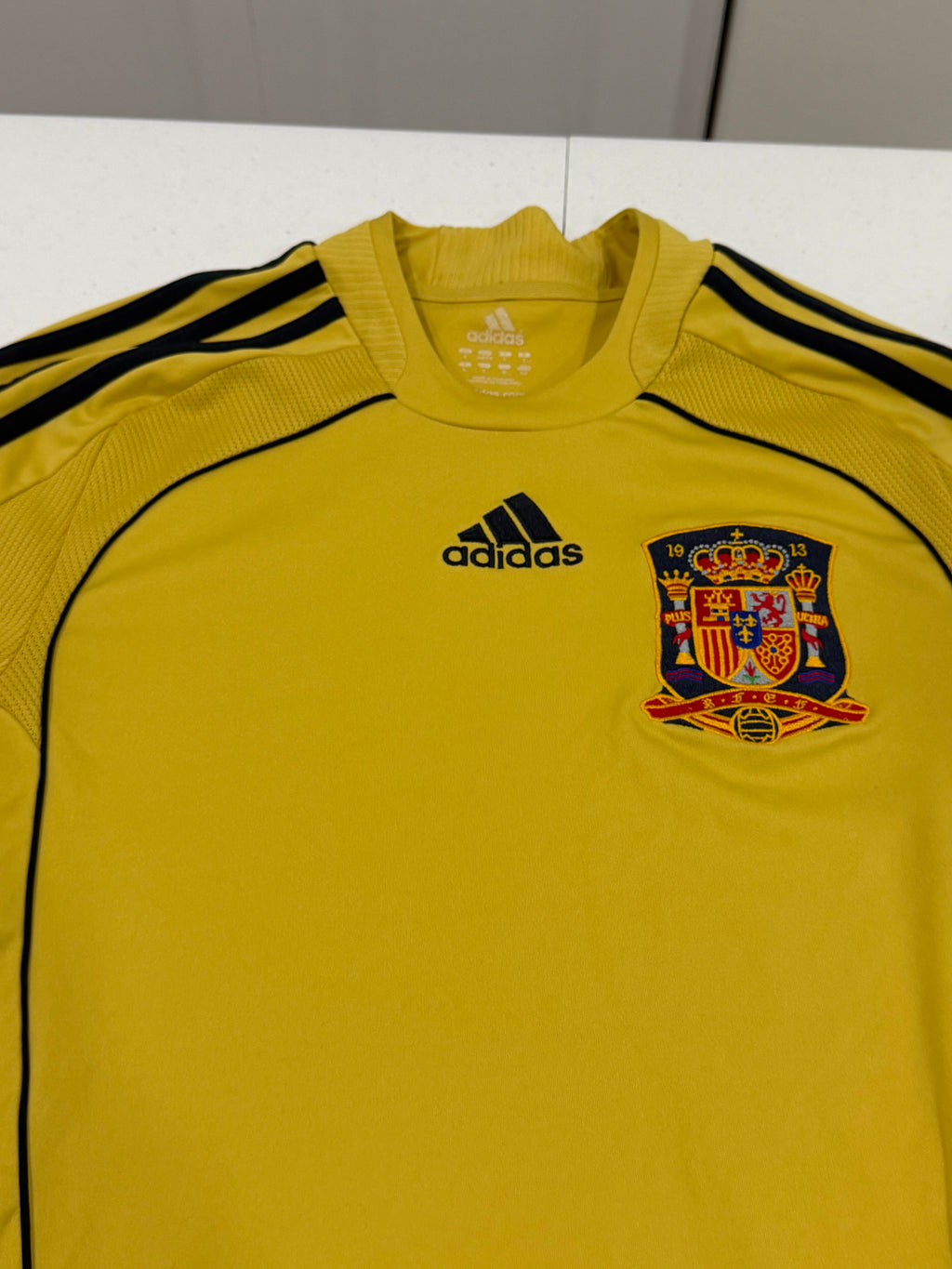 Spain 2008 Away Jersey Size Small