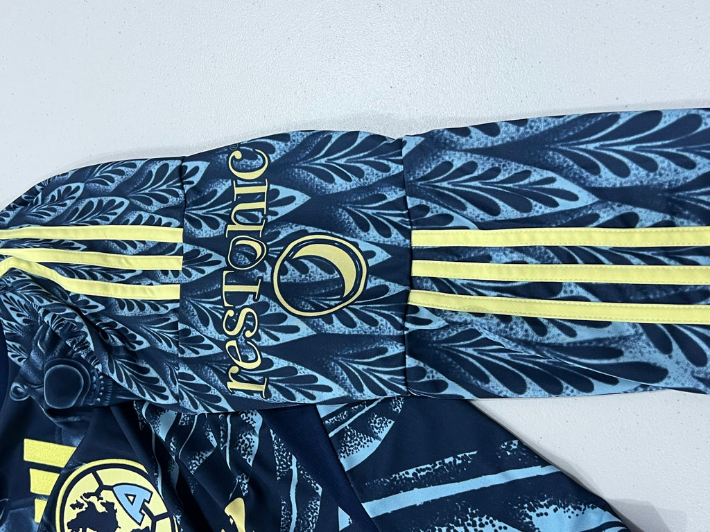 Club America 2025/26 Away Jersey Size Medium Long Sleeve BNWT
