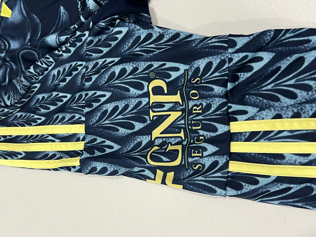 Club America 2025/26 Away Jersey Size Medium Long Sleeve BNWT