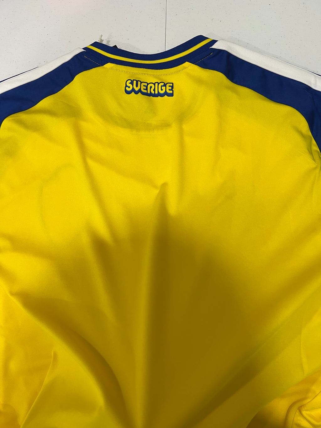 Sweden Home 2026 World Cup Jersey Size Large
