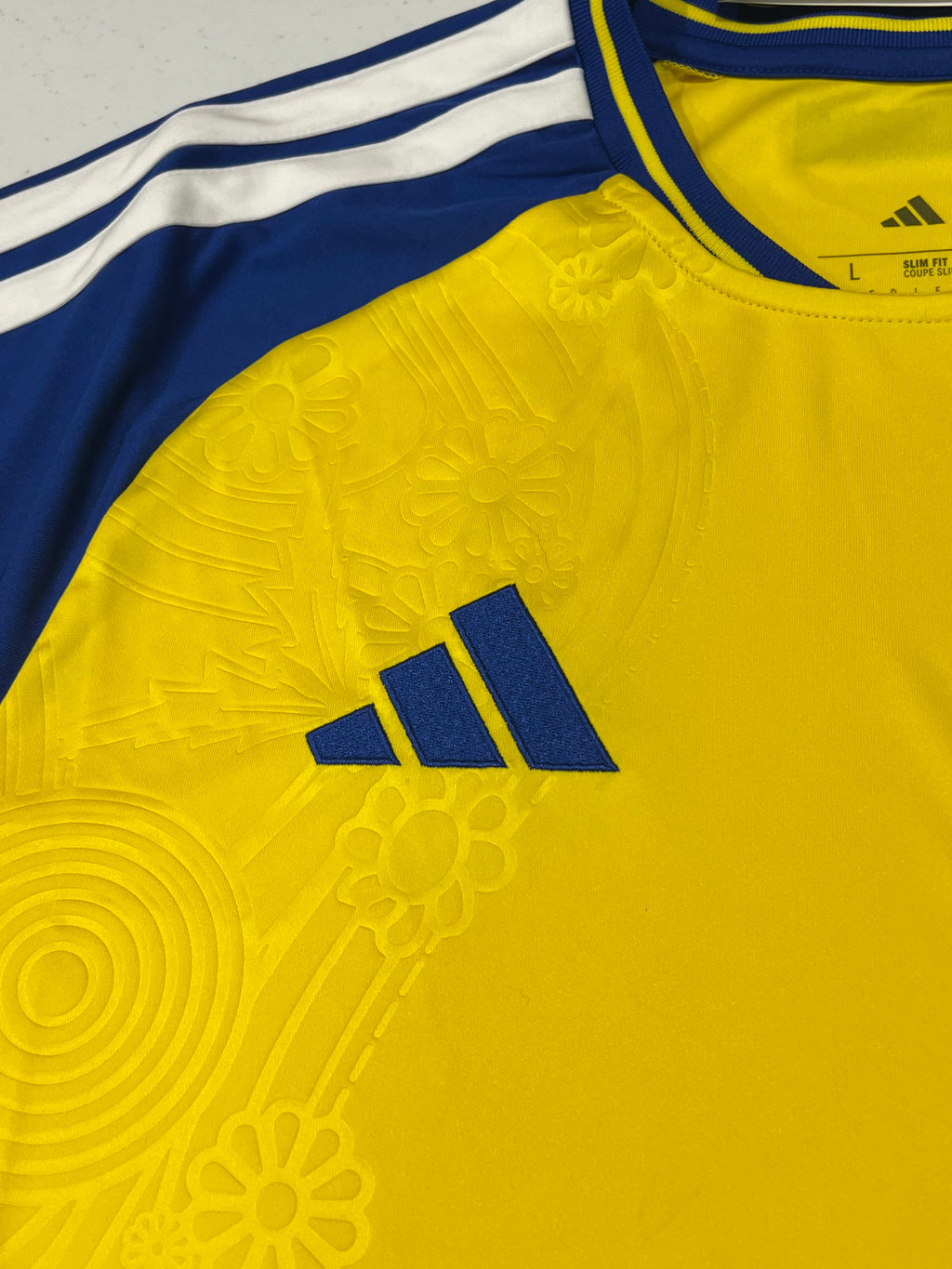 Sweden Home 2026 World Cup Jersey Size Large