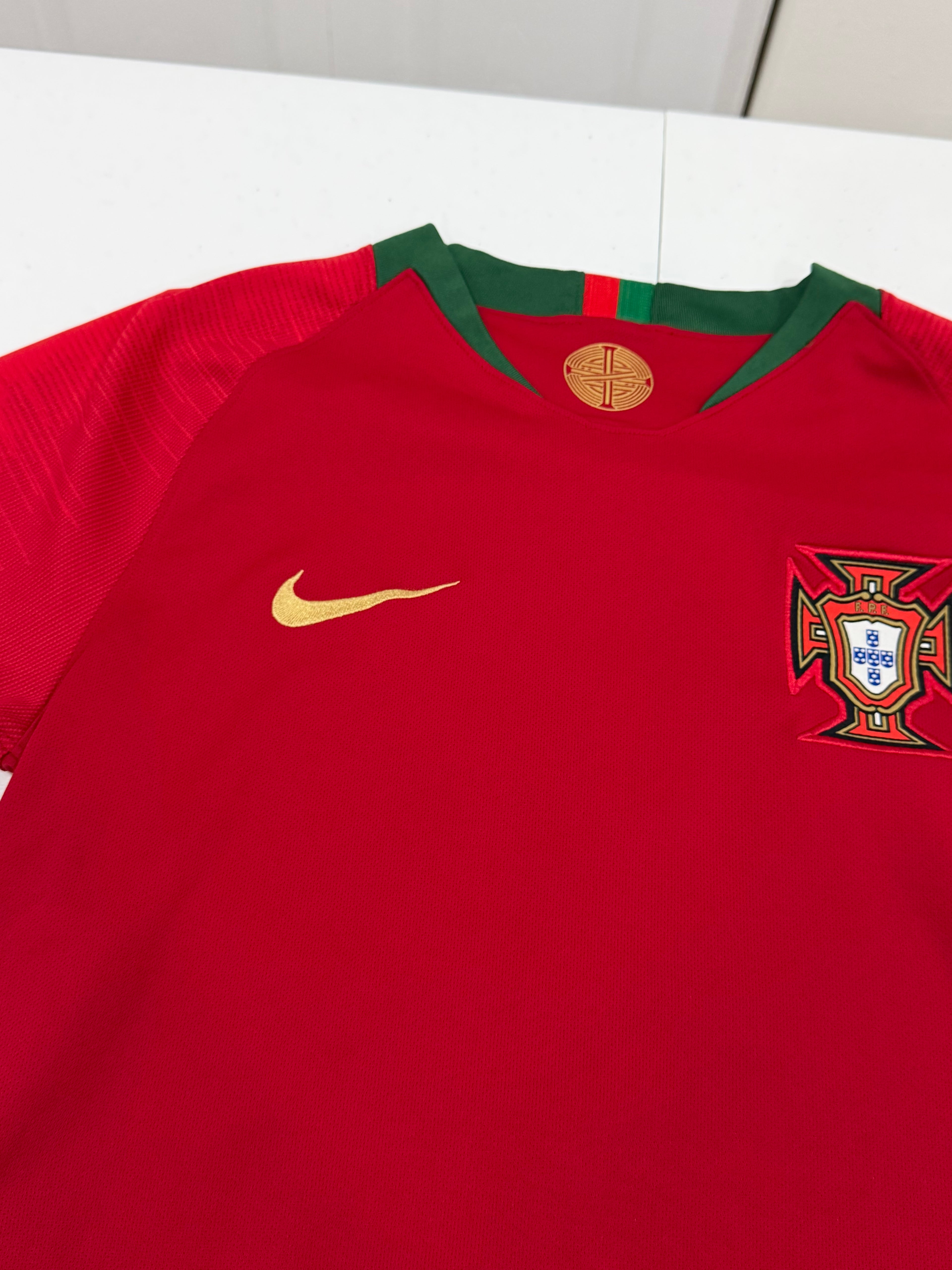 Portugal 2018-2019 Home Jersey Size Medium