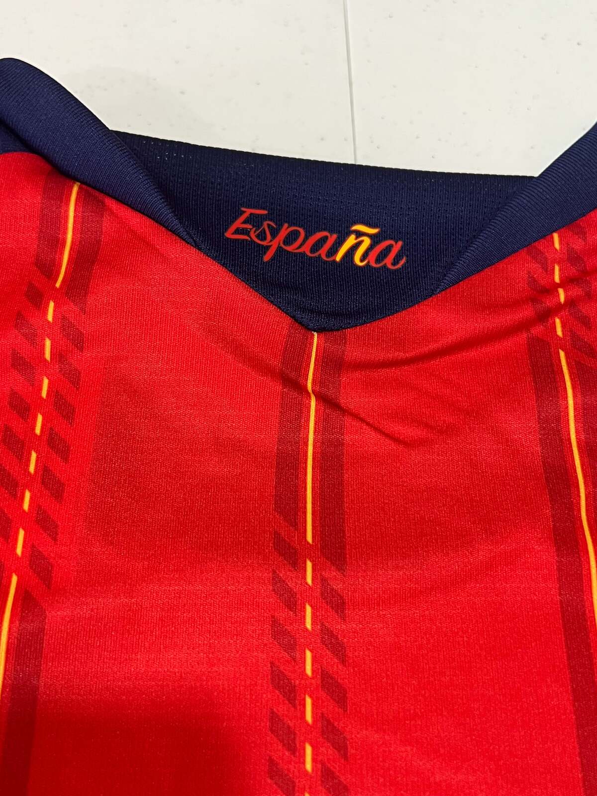 Spain Home 2026 World Cup Jersey Size XL