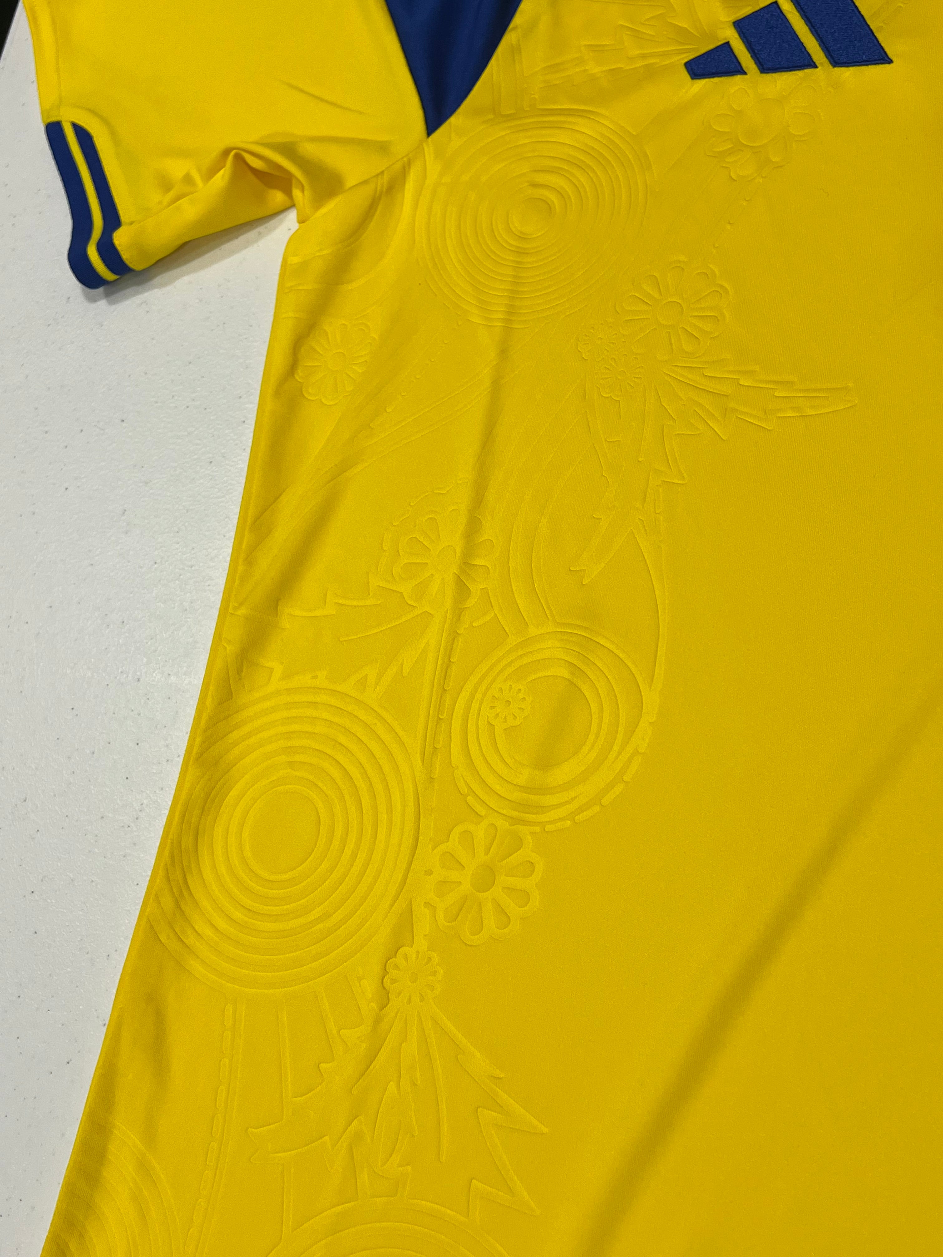 Sweden Home 2026 World Cup Jersey Size Large