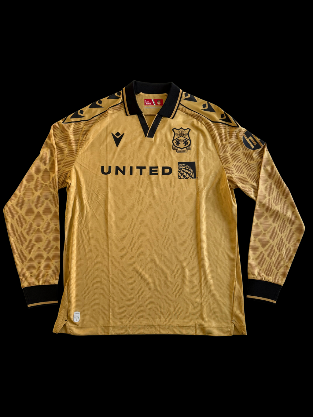 Wrexham 2024-25 Third Jersey Size Medium Long Sleeve BNWT