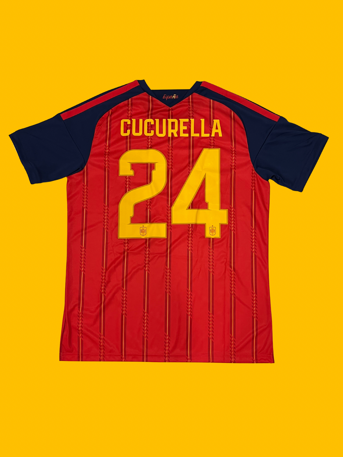 Spain 2026 Home Cucurella #24 World Cup Jersey Size Large BNWT