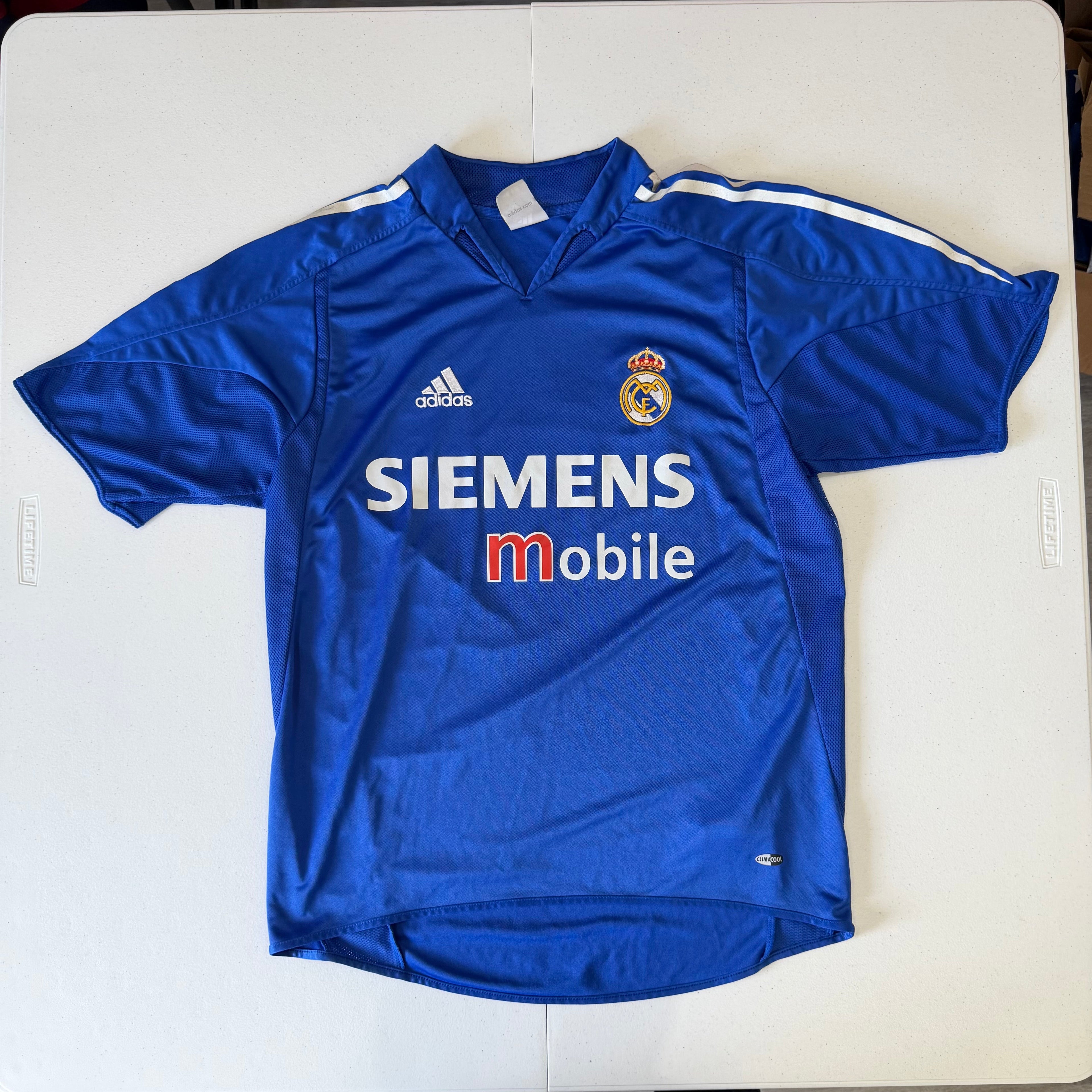 Real Madrid 2004-05 Third Jersey Size Small