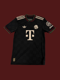 FC Bayern 2025-26 Third Jersey Size Small BNWT