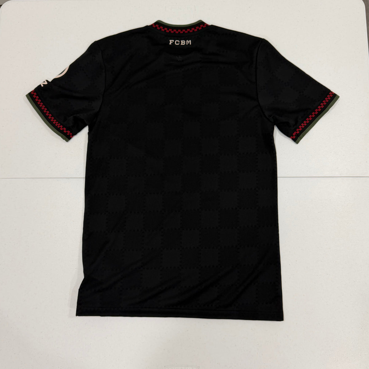 FC Bayern 2025-26 Third Jersey Size Small BNWT