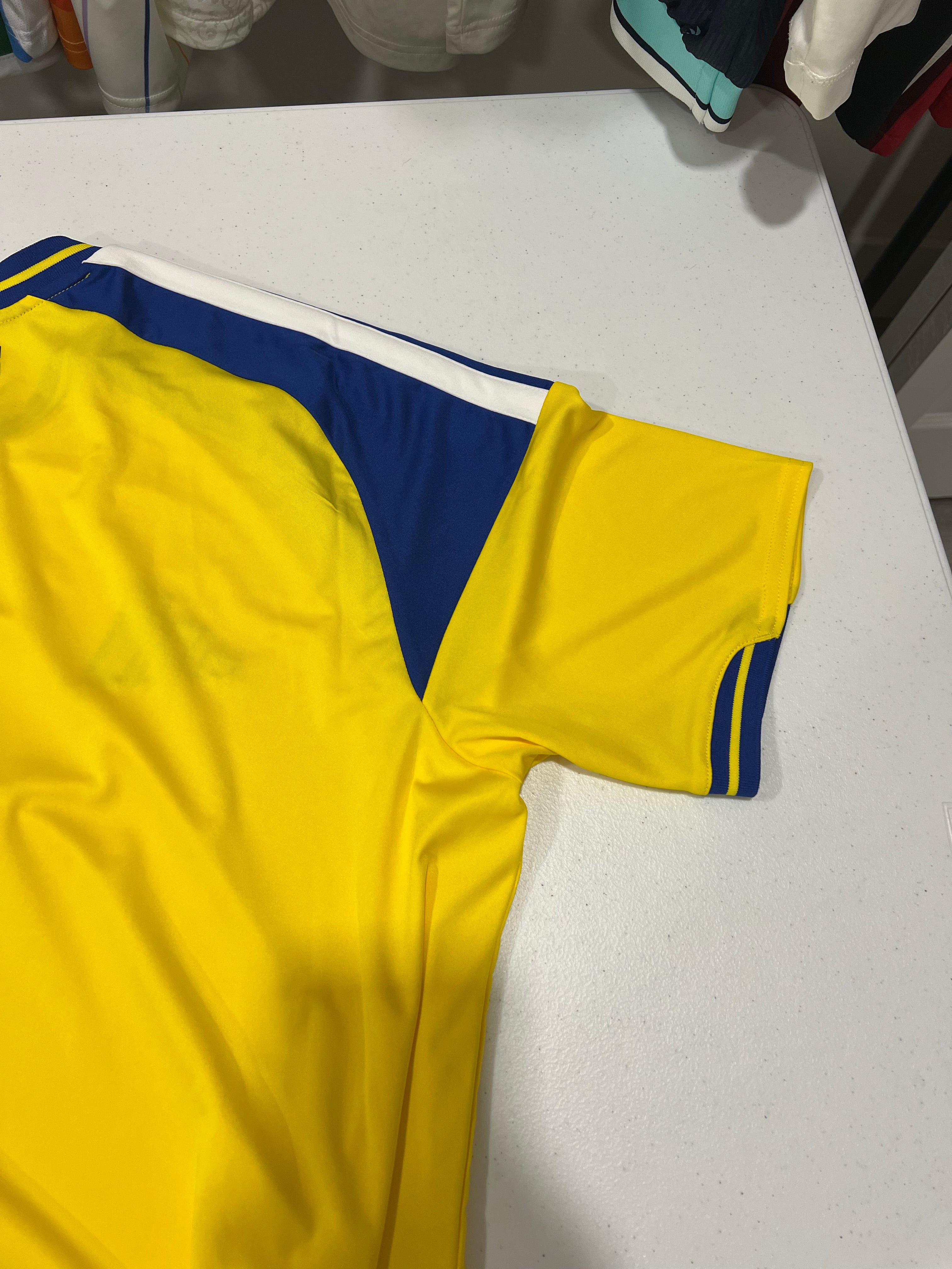 Sweden Home 2026 World Cup Jersey Size Large