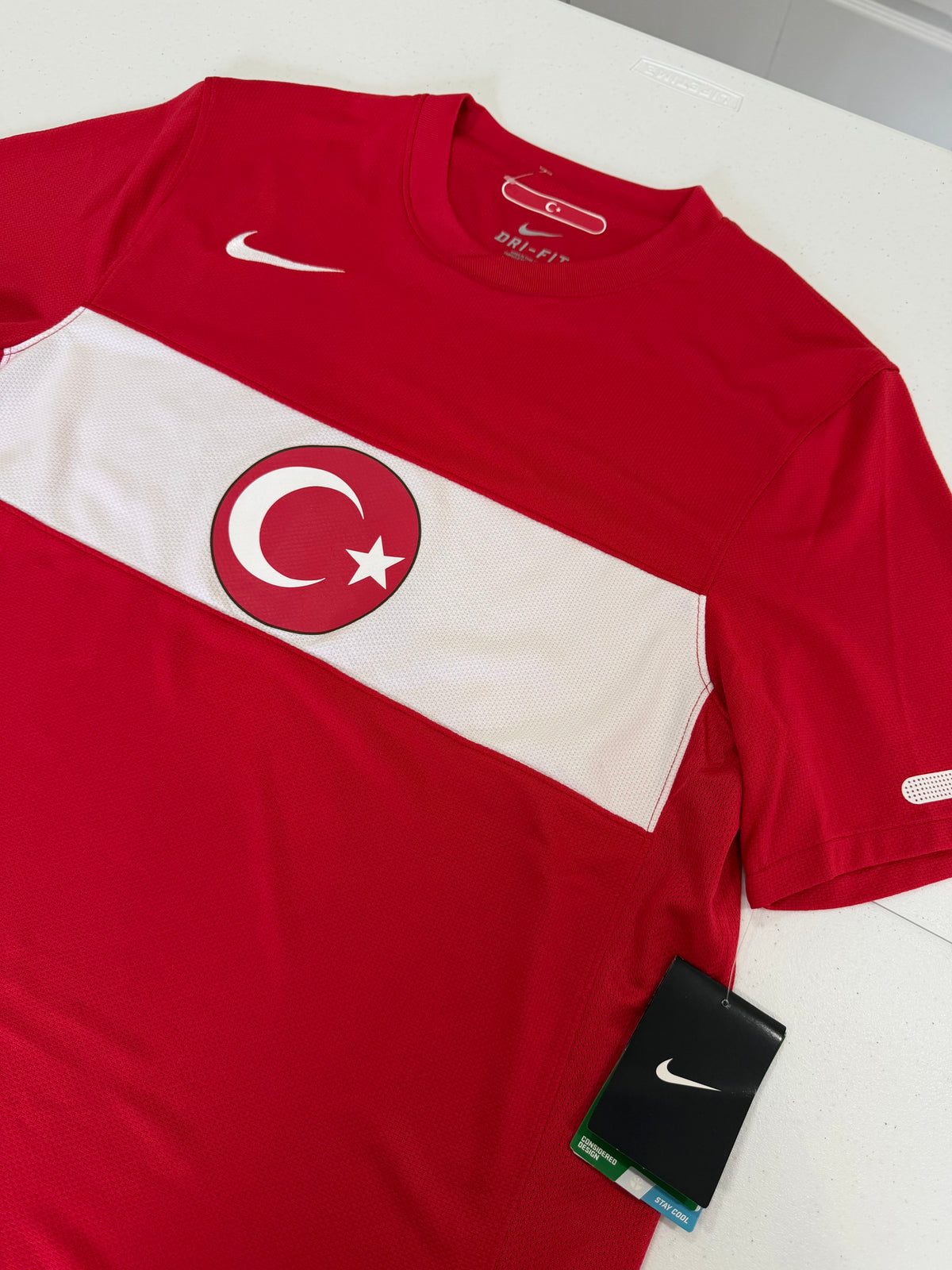 Turkey 2010 Home Jersey Size Medium Vintage Soccer BNWT