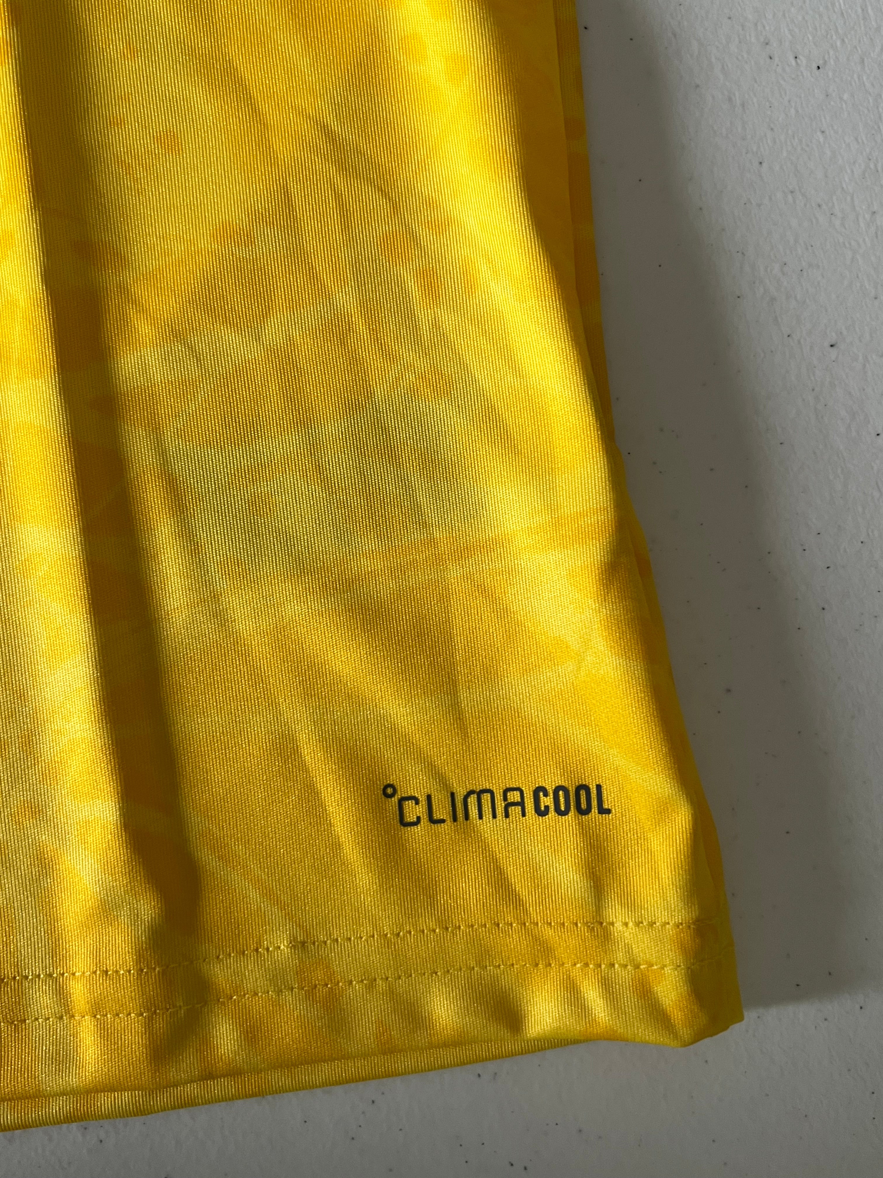 Colombia Home 2026 World Cup Jersey Size Large