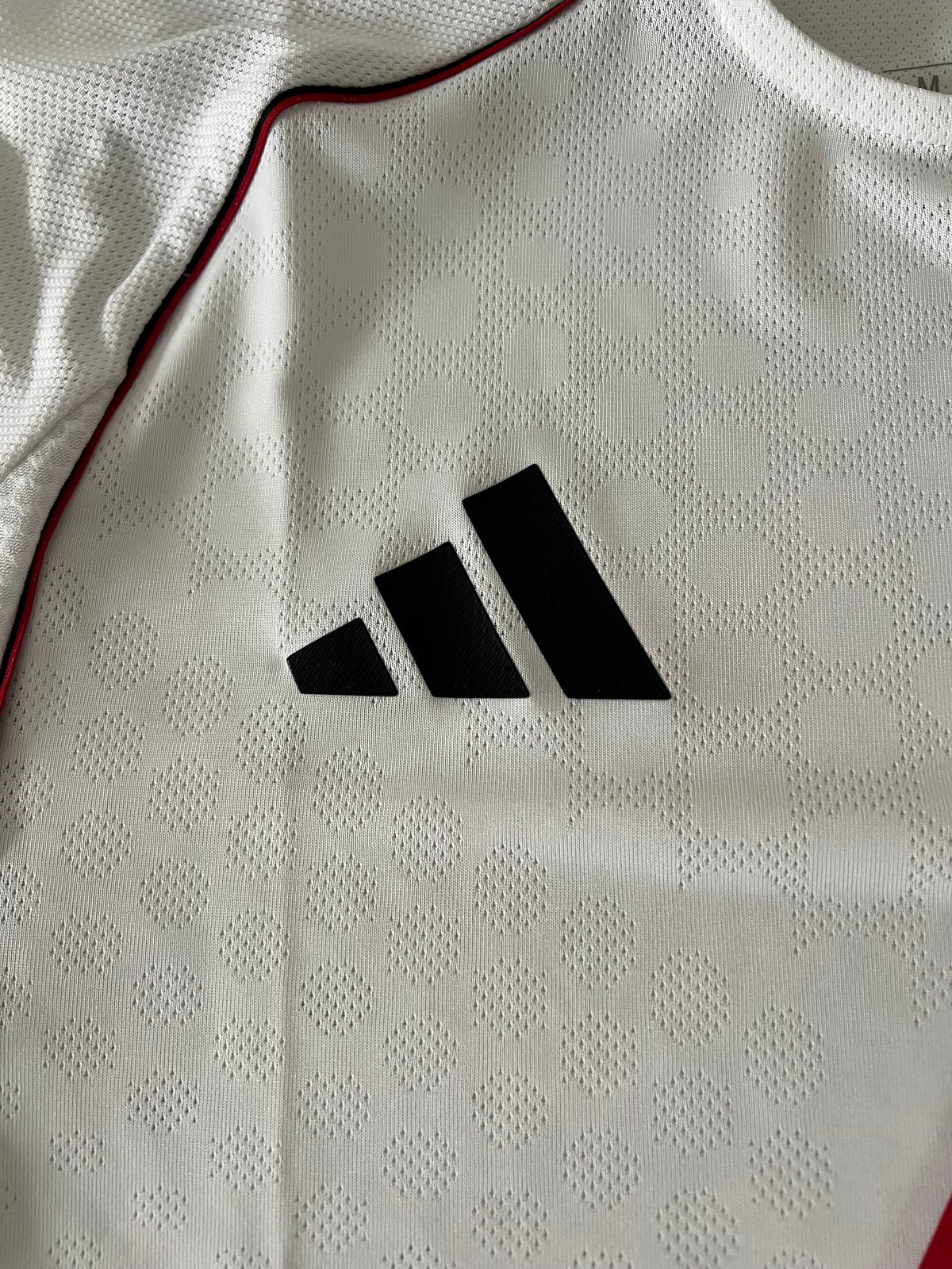 River Plate 2025-26 Home Jersey Player Version Size Medium BNWT