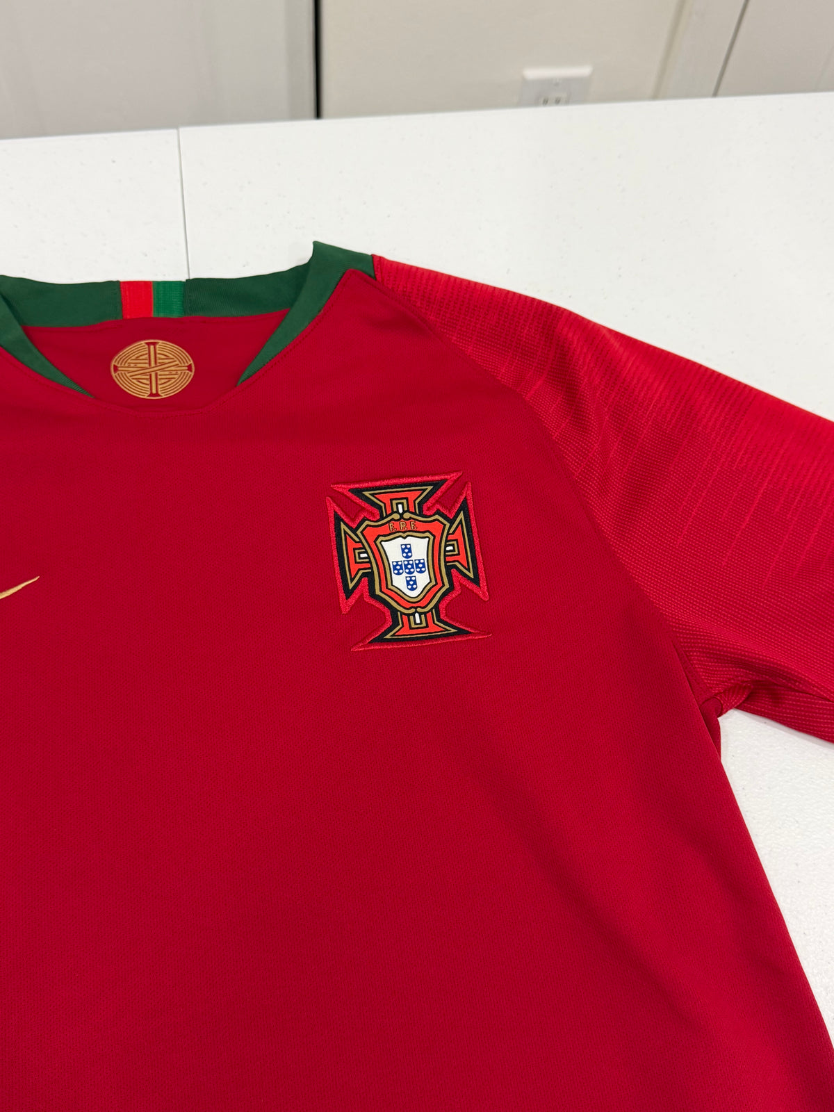 Portugal 2018-2019 Home Jersey Size Medium